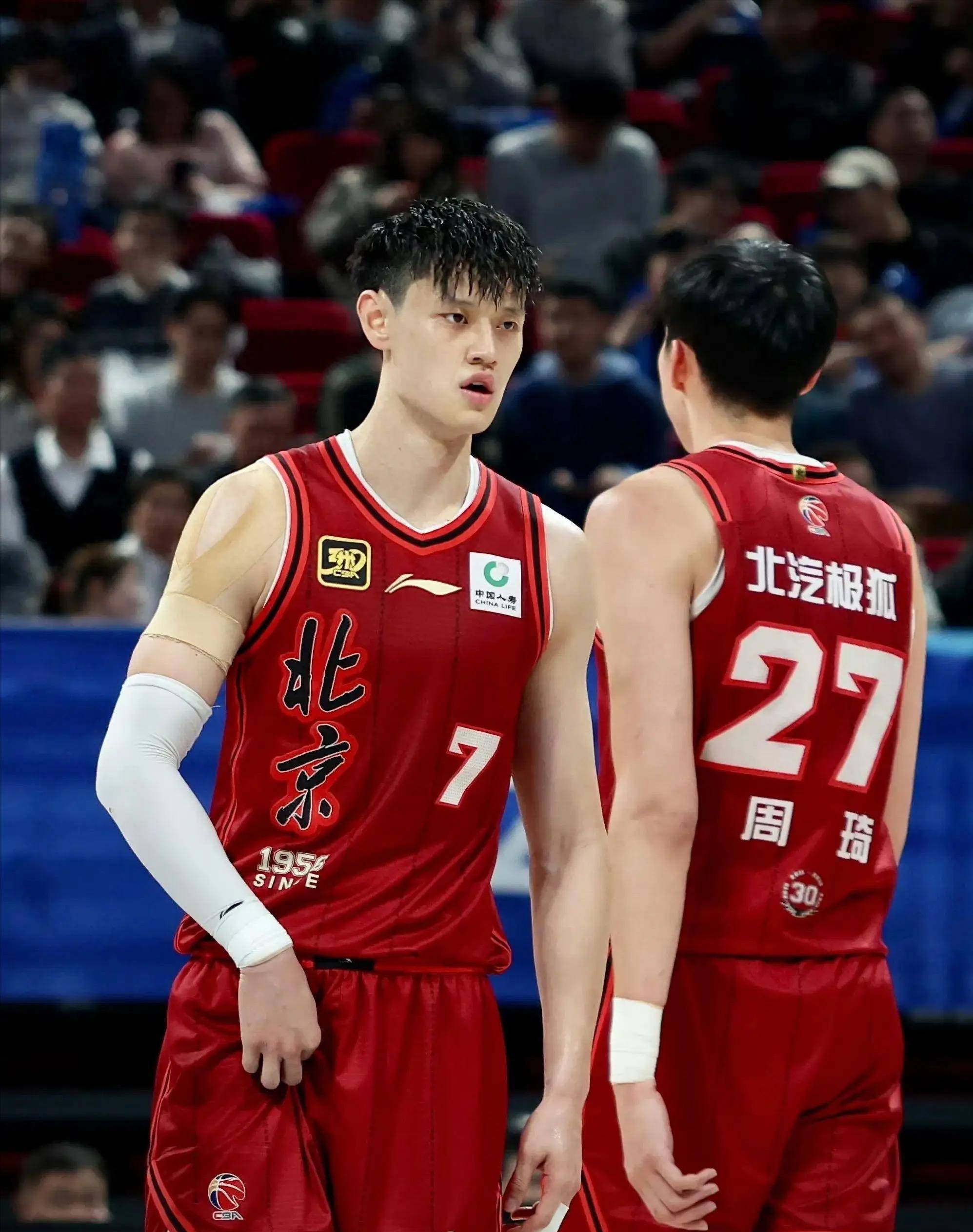 今晚体能课后，广厦男篮临场应变备战欧联，悬念犹存，轮换策略成焦点的简单介绍乐鱼app